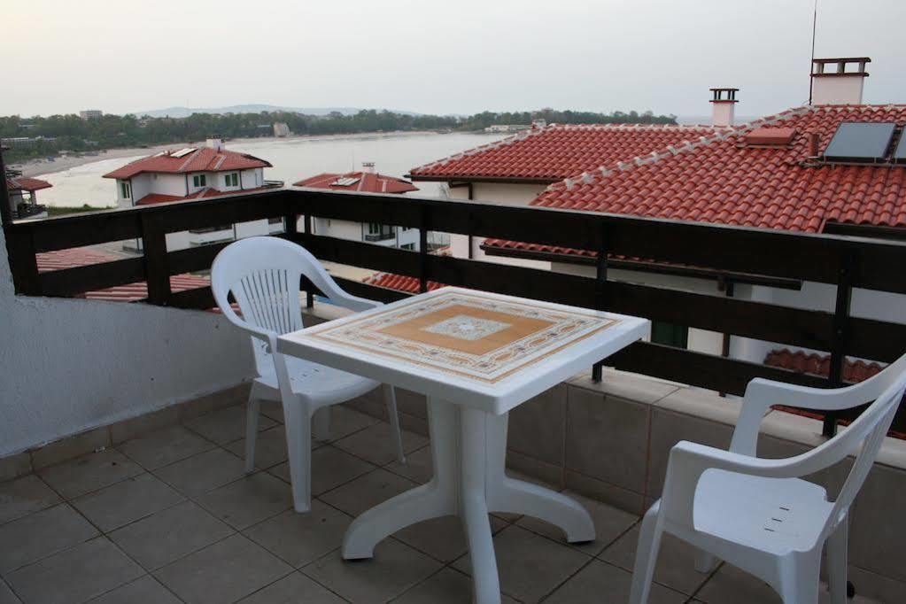 Kapriz Apartment Kiten  Exterior photo
